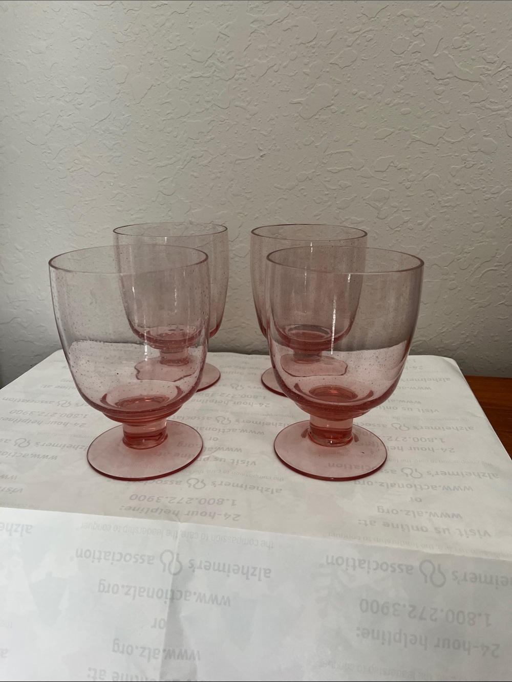 Sakura European Blush pink Hue Small air Bubbles throughout Water /Wine NWOB